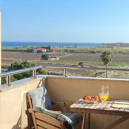La Marina Apartment *